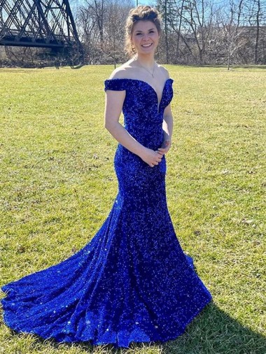 Inexpensive Off the Shoulder Sleeveless Long Sweep Train Velvet Sequin Prom Dress